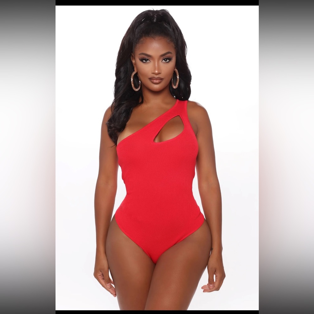 Fashion Nova top